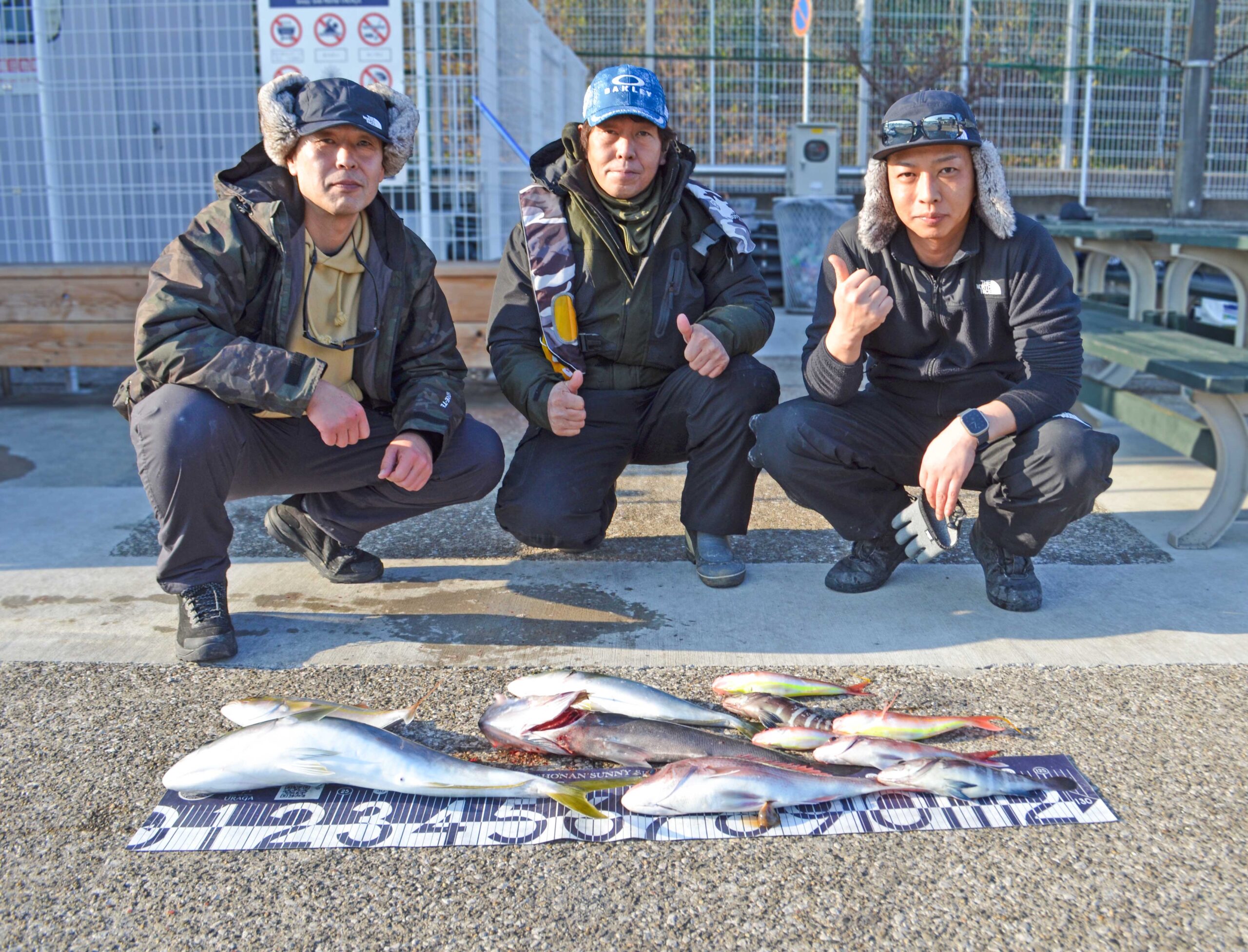 ✿ワラサ・イナダ・ショゴ(カンパチ)・マダイ・シーバス・マハタ・ソコイトヨリ✿